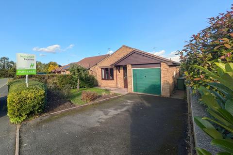 2 bedroom detached bungalow for sale