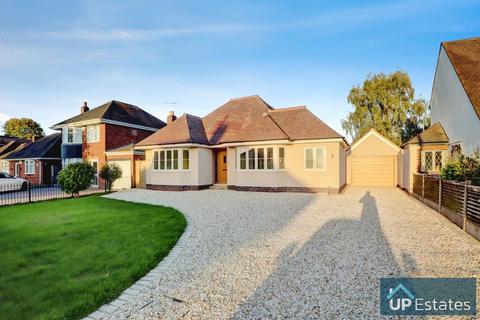 Bulkington Lane, Whitestone, Nuneaton 4 bed detached bungalow for sale