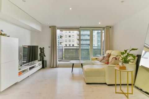 Wards Wharf Approach, Royal Wharf E16 2 bed apartment for sale
