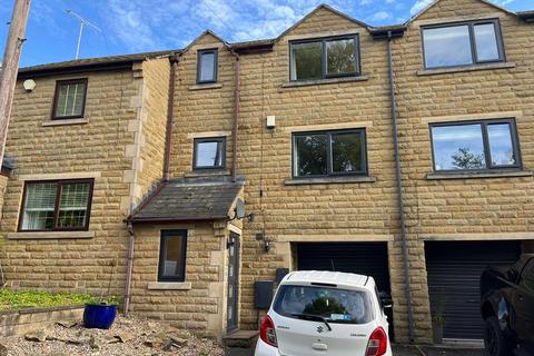 Ridings Fields, Holmfirth HD9 3 bed townhouse for sale