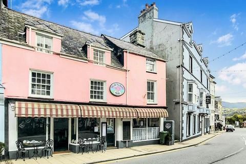 Walsall House, Church Street, Barmouth 4 bed house for sale