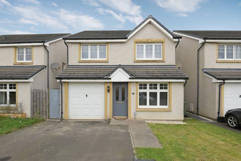 18 Chesterhall Avenue, Macmerry, EH33... 5 bed detached house for sale