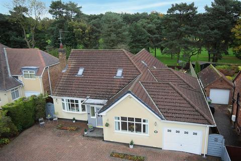 The Fairway, West Ella 4 bed detached house for sale