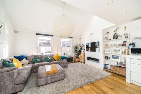 Barnes SW13 2 bed apartment for sale