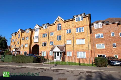 Yukon Road, Turnford 2 bed flat for sale