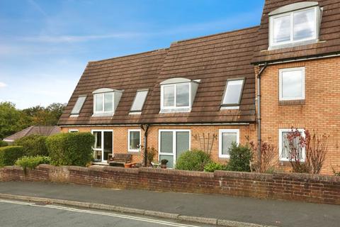 Mersham Gardens, Southampton SO18 1 bed retirement property for sale