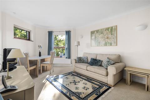 Finchley Road, London, NW11 1 bed apartment for sale