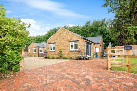 Overthorpe Road, Banbury OX17 4 bed bungalow for sale
