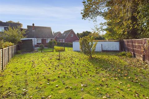 1 bedroom semi-detached bungalow for sale