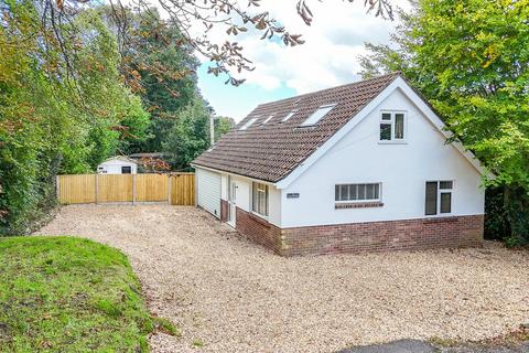 Shelley Close, Highcliffe... 3 bed house for sale