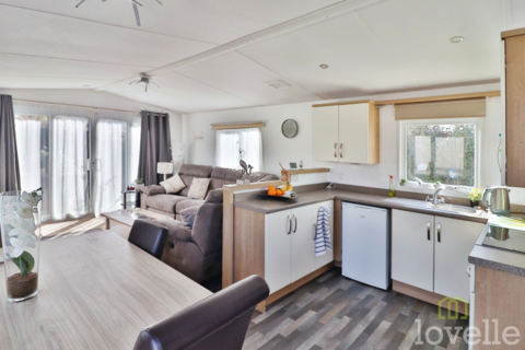 Cathedral View Caravan Park, Lincoln LN5 2 bed park home for sale