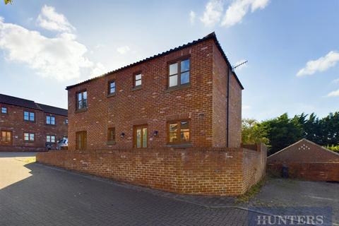 Stack Yard Lane, Staxton, Scarborough 4 bed house for sale