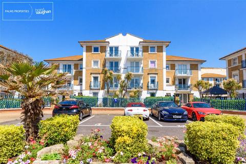 Hamilton Court, The Strand, Brighton... 2 bed flat for sale