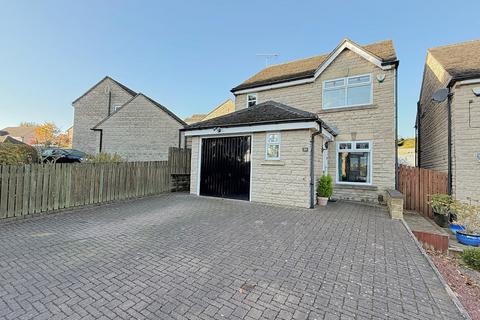 Croftlands, Idle, Bradford, BD10 3 bed detached house for sale