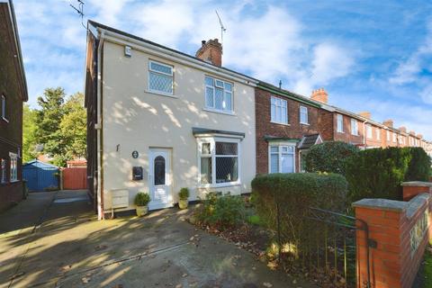 Crosby Avenue, Scunthorpe 3 bed semi