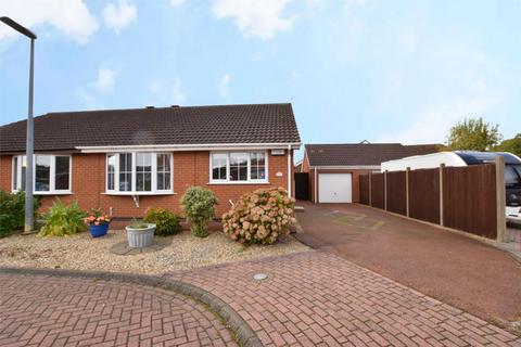 2 bedroom semi-detached bungalow for sale