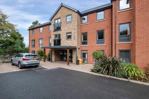 Lonsdale Park, Oakham 2 bed apartment for sale