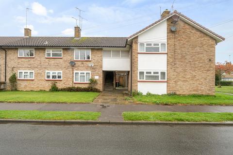 Shackleton Road, Crawley, West Sussex 2 bed maisonette for sale