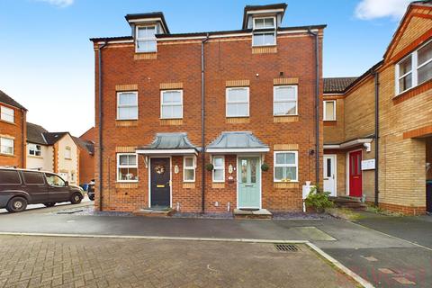 High Hazel Drive, Mansfield... 4 bed townhouse for sale