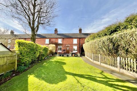 Moreton, Newport, TF10 4 bed cottage for sale