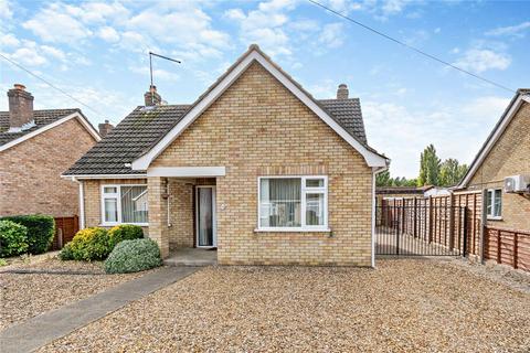 Lea Gardens, Peterborough, PE3 3 bed bungalow for sale