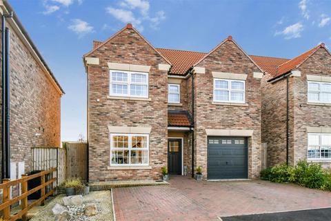 Throstle Close,   North Yorkshire... 4 bed house for sale