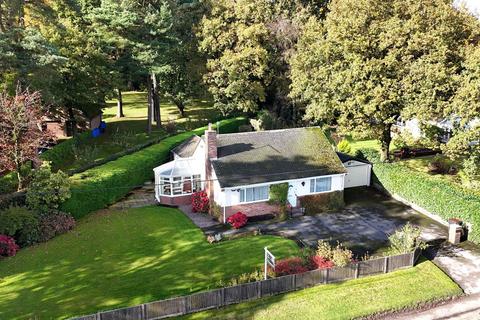 Pinewood Road, Market Drayton TF9 2 bed detached bungalow for sale
