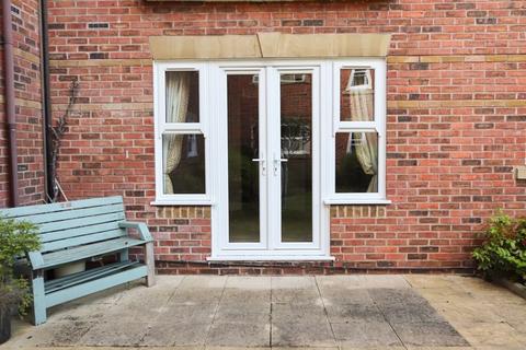 Worcester Road, Droitwich WR9 2 bed retirement property for sale