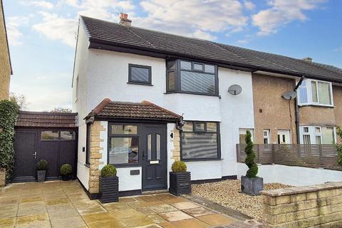 Manor Road, Whalley, BB7 9TE 3 bed semi