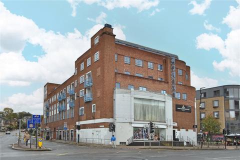 The Plaza, 135 Vanbrugh Hill... 2 bed apartment for sale