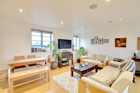 The Plaza, 135 Vanbrugh Hill... 2 bed apartment for sale