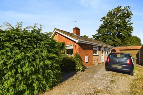 Maple Road, Downham Market PE38 4 bed detached bungalow for sale