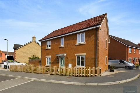 Gundy Grove, Trowbridge BA14 4 bed house for sale