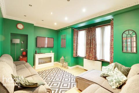 Ladbroke Road, London 3 bed end of terrace house for sale