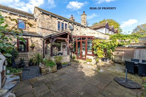 Tong Lane, Bradford, West Yorkshire 3 bed terraced house for sale