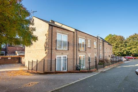 Stephenson Court, York 2 bed apartment for sale