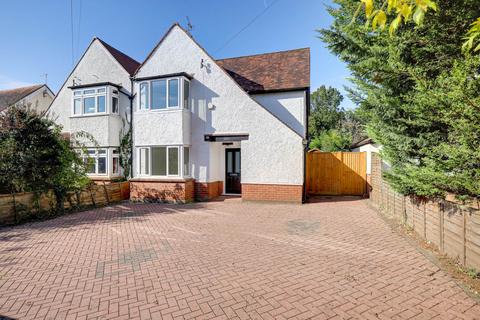 Peppard Road, Emmer Green, Reading 3 bed semi