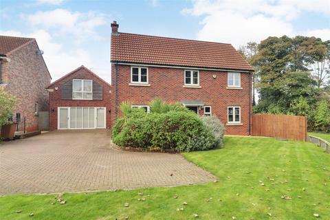 Holly Drive, Hessle 4 bed detached house for sale