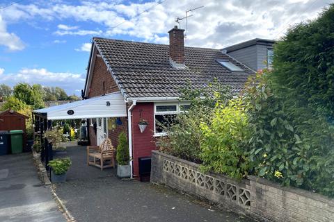 21 Liskeard Avenue, Royton 2 bed semi