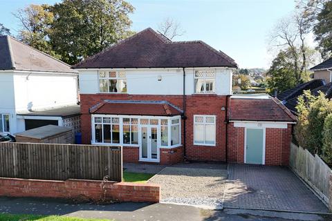 Lady Ediths Avenue, Scarborough 4 bed detached house for sale