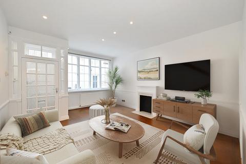 London SW7 3 bed terraced house for sale