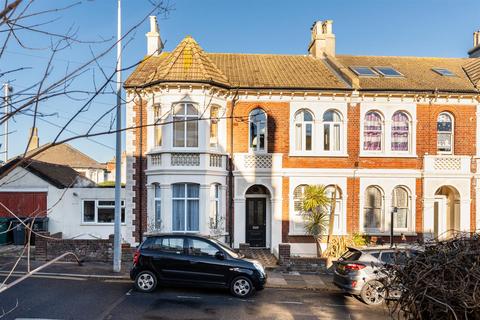 Highcroft Villas, Brighton 1 bed ground floor flat for sale