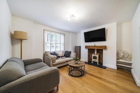 Effra Road, Brixton 2 bed flat for sale