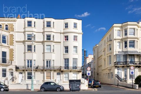 Marine Parade, Brighton, East Sussex... 1 bed flat for sale