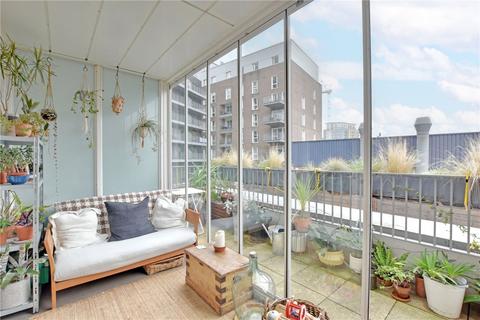 Broadside House, Creekside, Deptford... 1 bed apartment for sale