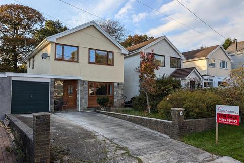Cwmfferws Road, Tycroes, Ammanford 3 bed link detached house for sale