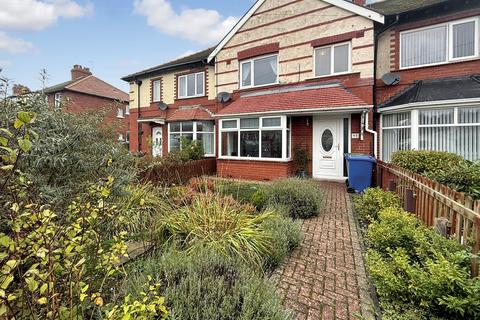 Scholes Park Road, Scarborough YO12 3 bed terraced house for sale