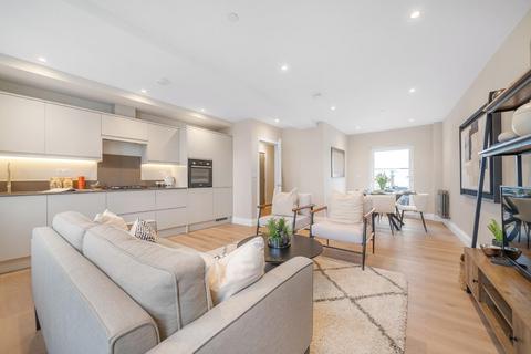 Belmont Apartments, SW2 2 bed flat for sale