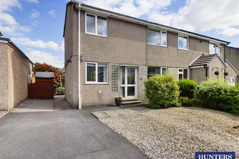 Buttermere Drive, Kendal, LA9 7PA 2 bed semi