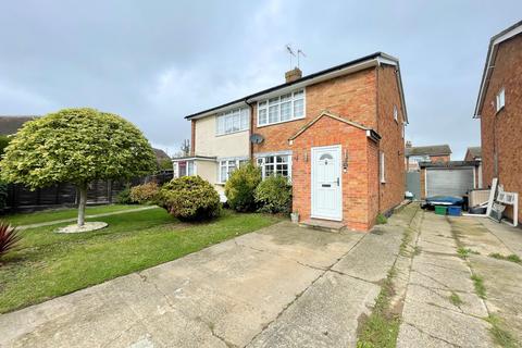 Bedford Close, Tiptree, Colchester, CO5 2 bed semi
